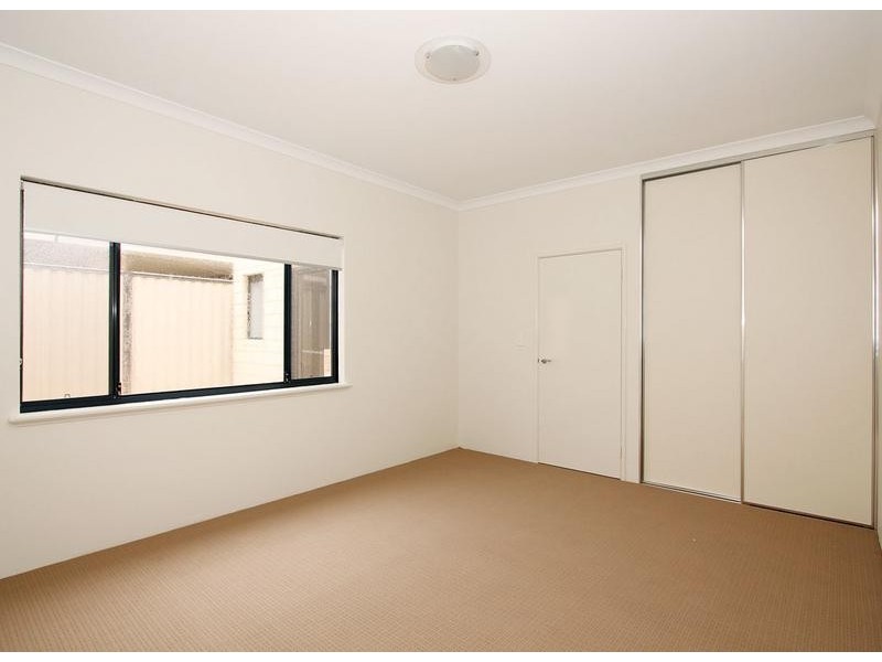1/23 Colorado Parade, Aubin Grove WA 6164