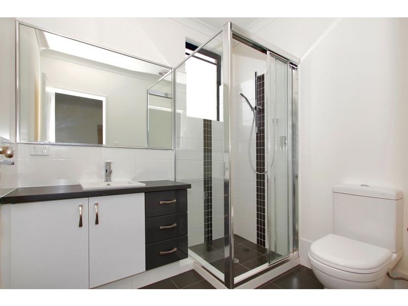 2/14 Latteri Turn, Aubin Grove WA 6164