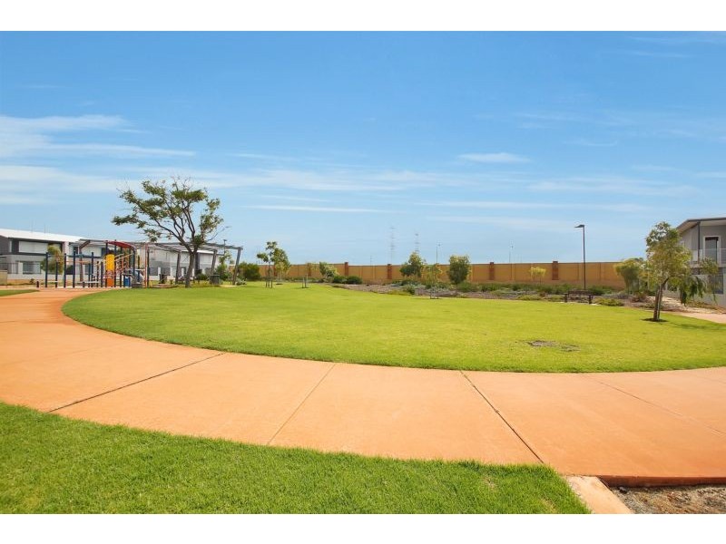 2/14 Latteri Turn, Aubin Grove WA 6164