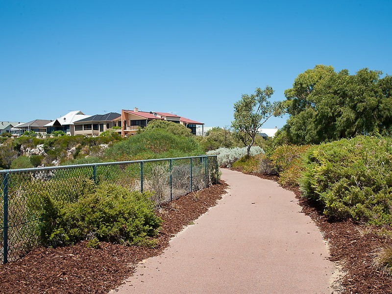 62 Thompson Road, North Fremantle WA 6159