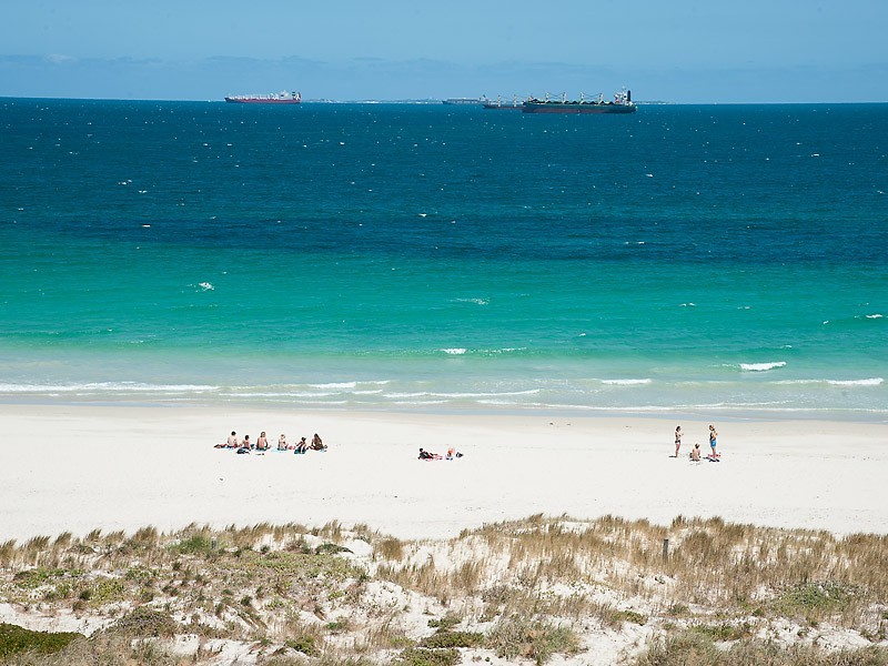 62 Thompson Road, North Fremantle WA 6159