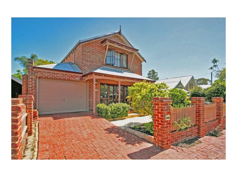 12 Dale Street, South Fremantle WA 6162
