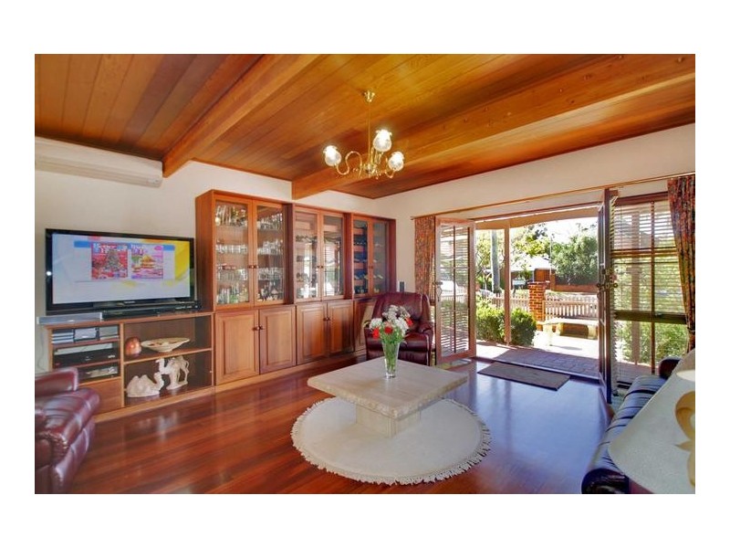 12 Dale Street, South Fremantle WA 6162