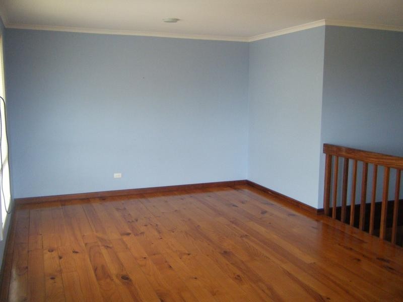 8 Coffey Street, Singleton WA 6175