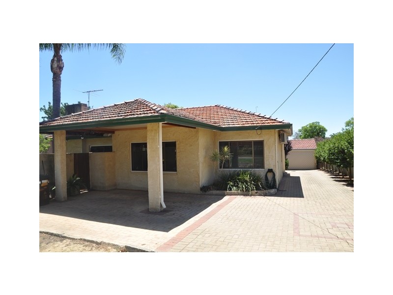 21 Denny Way, Alfred Cove WA 6154