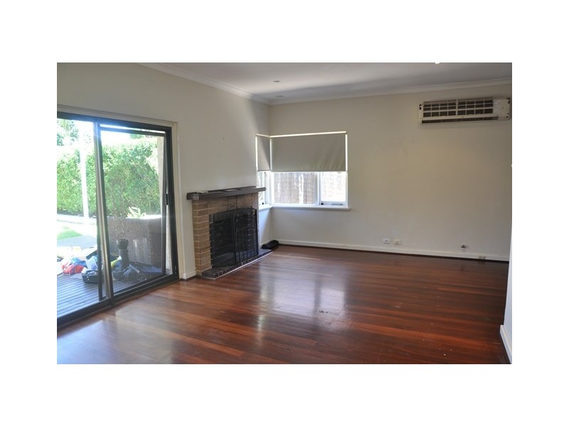 21 Denny Way, Alfred Cove WA 6154