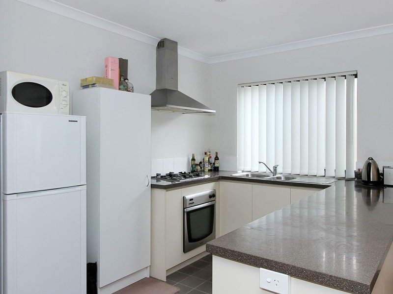 4/137 View Terrace, Bicton WA 6157