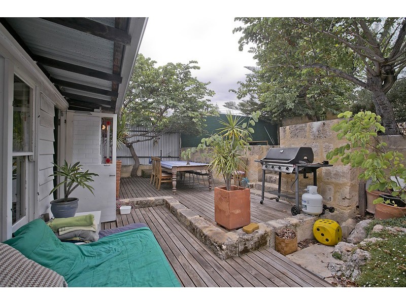 150 Hampton Road, Beaconsfield WA 6162