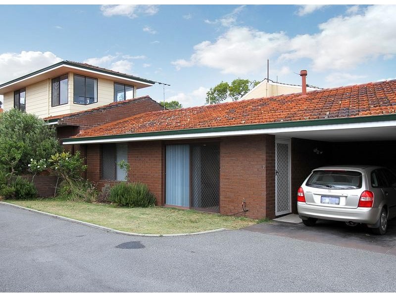 7/194 Preston Point Road, Bicton WA 6157