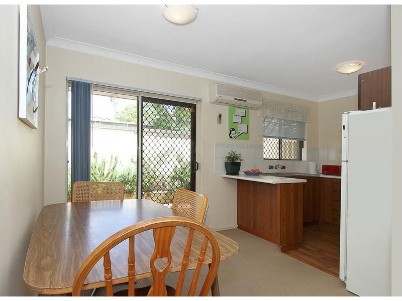 7/194 Preston Point Road, Bicton WA 6157