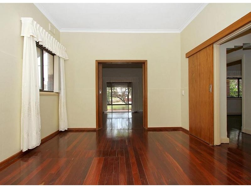 37 Hope Street, White Gum Valley WA 6162