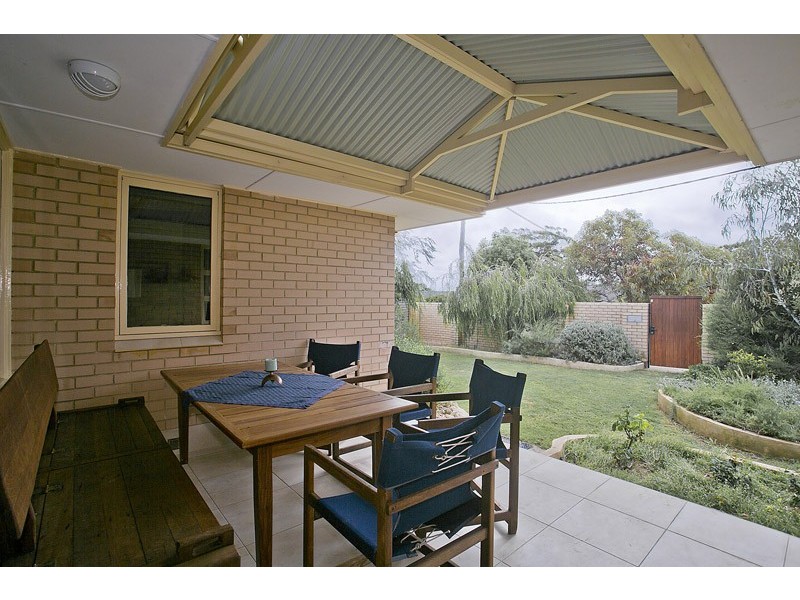 64 Redmond Road, Hamilton Hill WA 6163