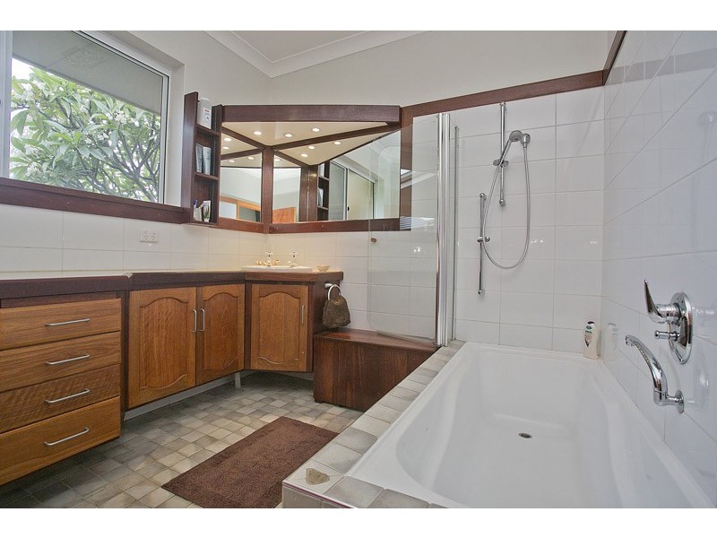 64 Redmond Road, Hamilton Hill WA 6163