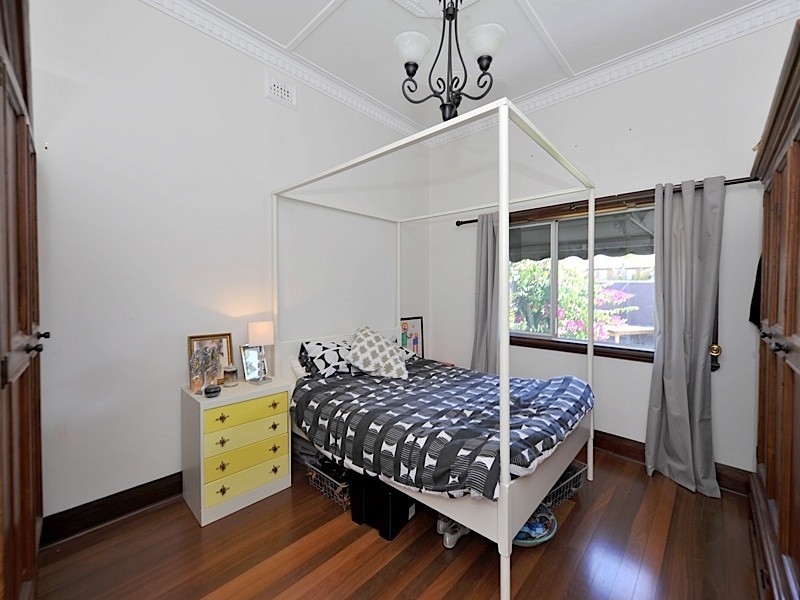 86A Carrington Street, Palmyra WA 6157