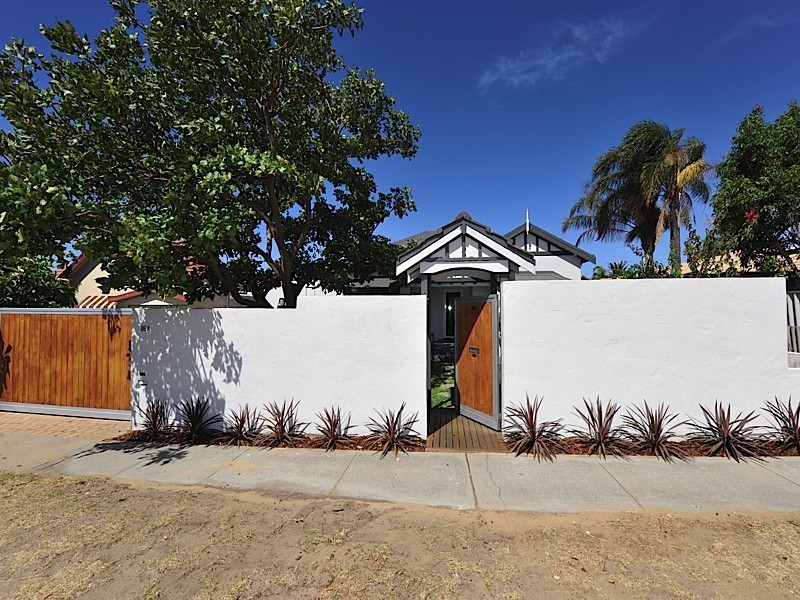 86A Carrington Street, Palmyra WA 6157