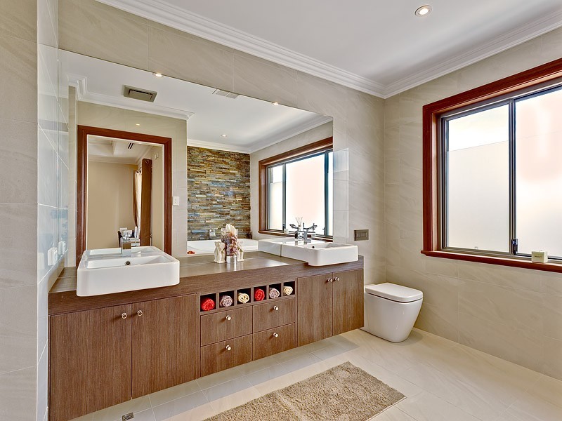 12 Tolley Court, Hamilton Hill WA 6163