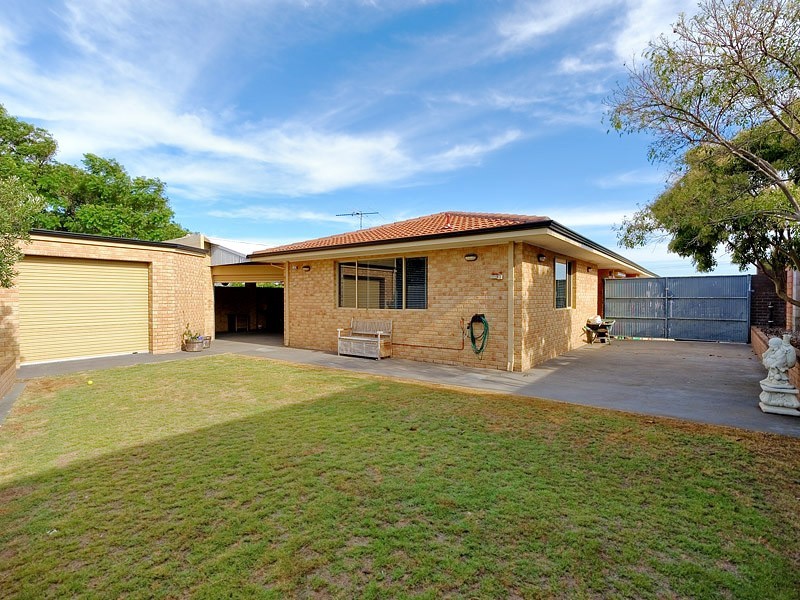 12 Tolley Court, Hamilton Hill WA 6163