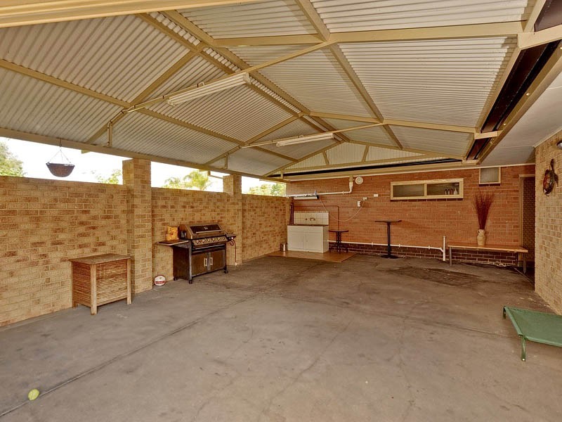 12 Tolley Court, Hamilton Hill WA 6163