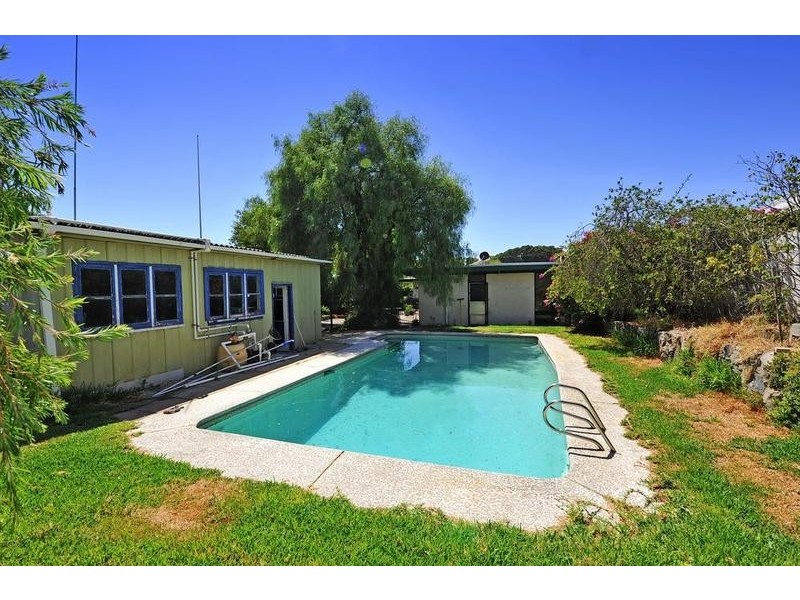 53 Adrian Street, Palmyra WA 6157