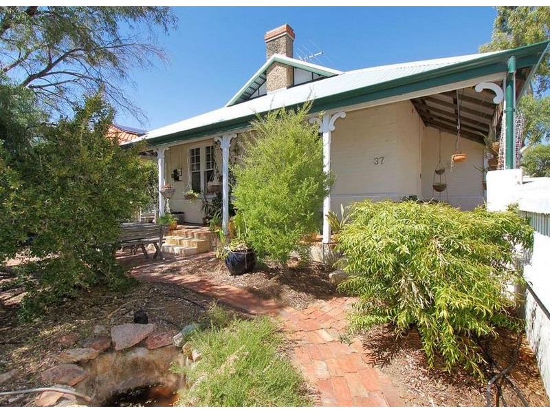 37A Forrest Street, Fremantle WA 6160
