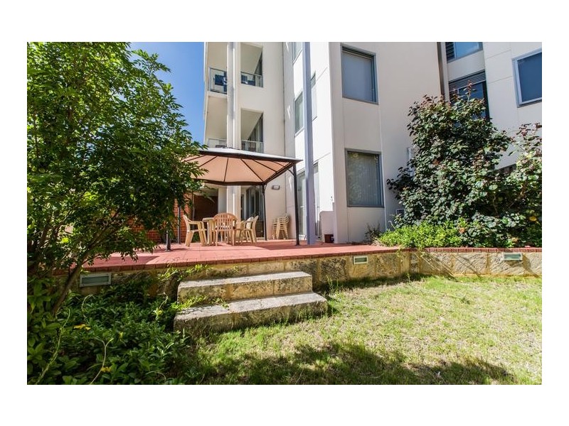 1/3 Rockingham Road, Hamilton Hill WA 6163