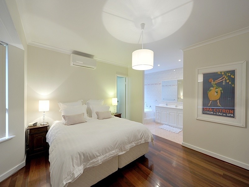 25 Pass Crescent, Beaconsfield WA 6162