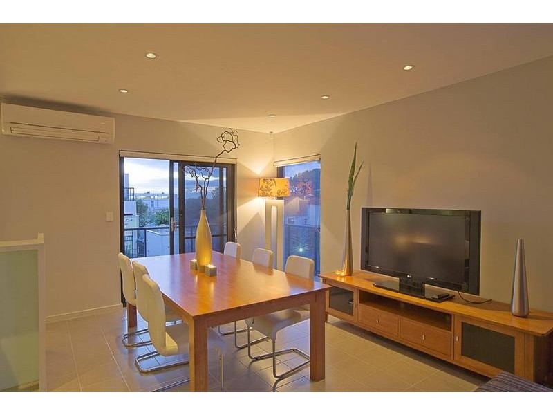 2/40 Waddell Road, Bicton WA 6157