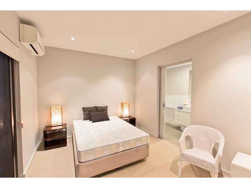 2/40 Waddell Road, Bicton WA 6157