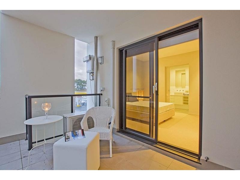 2/40 Waddell Road, Bicton WA 6157