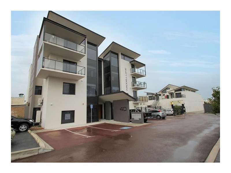 4/40 Waddell Road, Bicton WA 6157