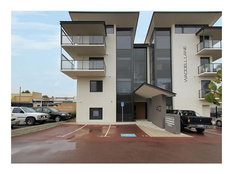 4/40 Waddell Road, Bicton WA 6157
