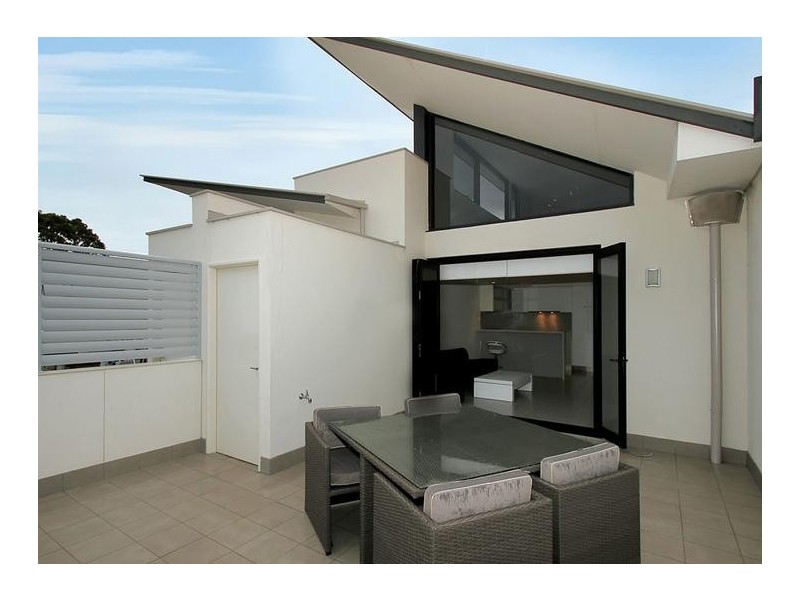 6/40 Waddell Road, Bicton WA 6157