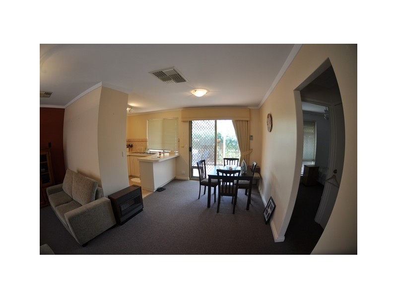 4/157 Stock Road, Attadale WA 6156