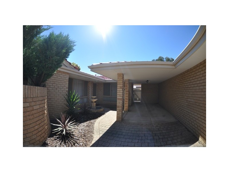 4/157 Stock Road, Attadale WA 6156