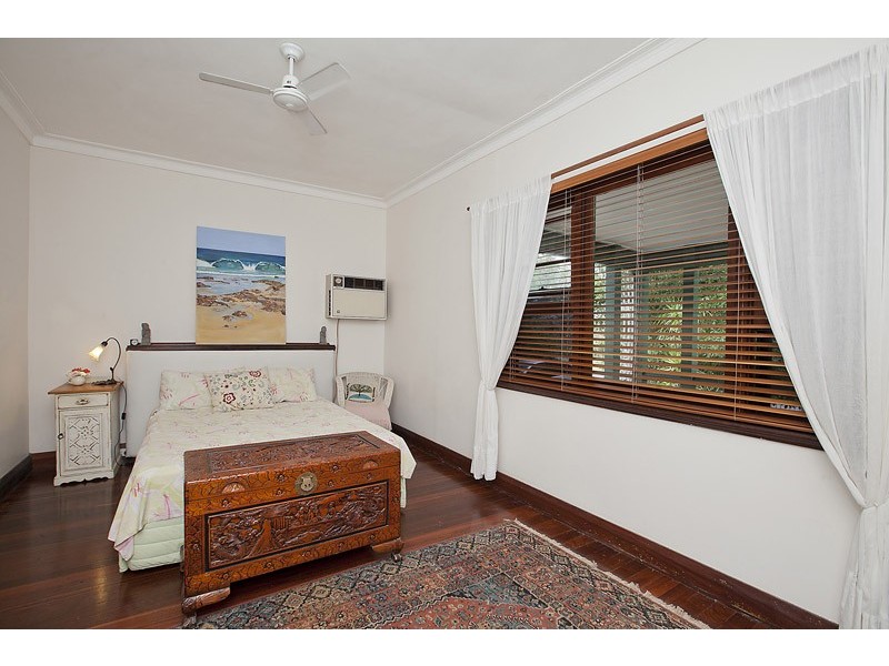 62 Nicholas Crescent, Hilton WA 6163