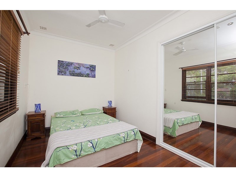 62 Nicholas Crescent, Hilton WA 6163