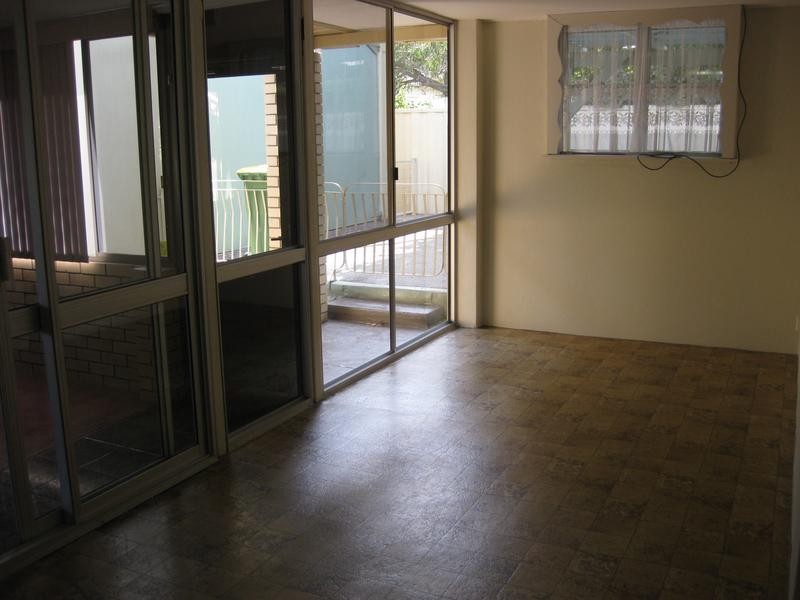 17 Kanimbla Street, Bicton WA 6157