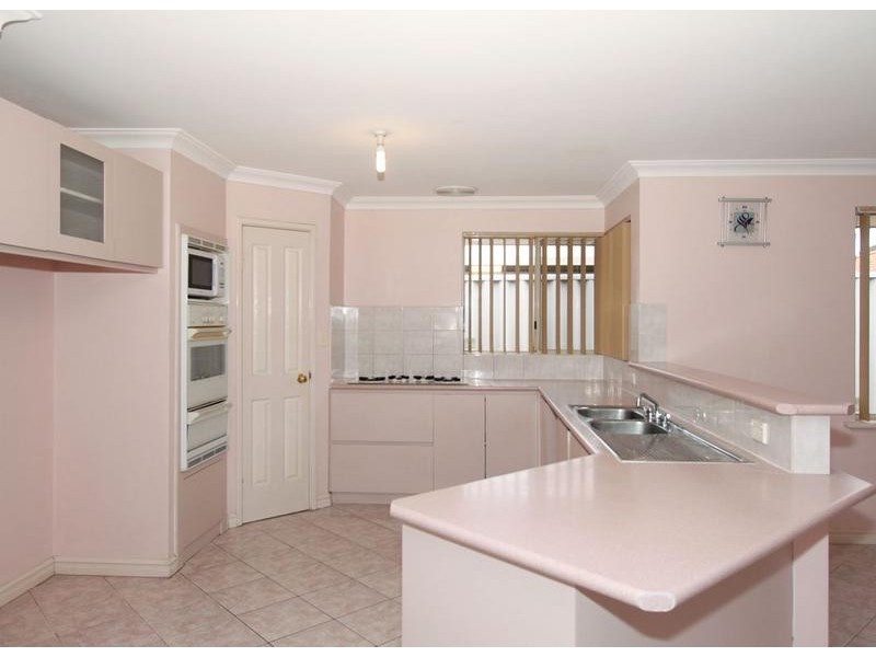 15 Crabtree Mews, O’connor WA 6163