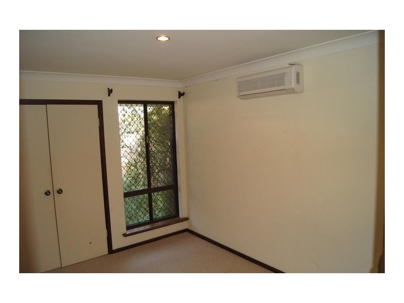 6 Nigel Court, Leeming WA 6149