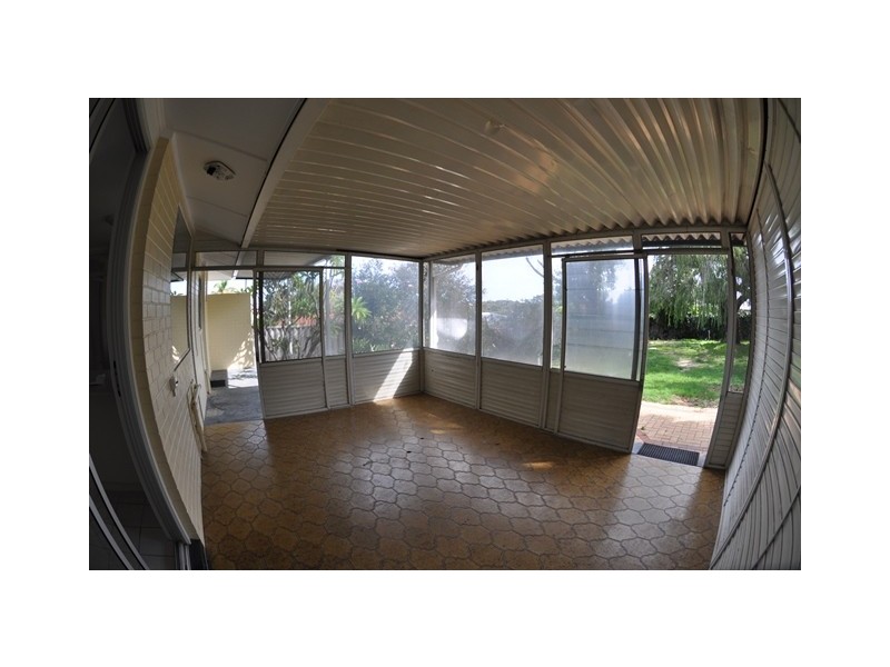 79 York Street, Beaconsfield WA 6162