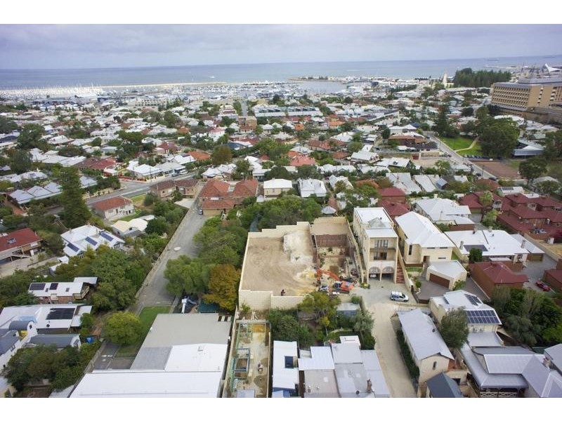 12 Ameling Rise, Fremantle WA 6160