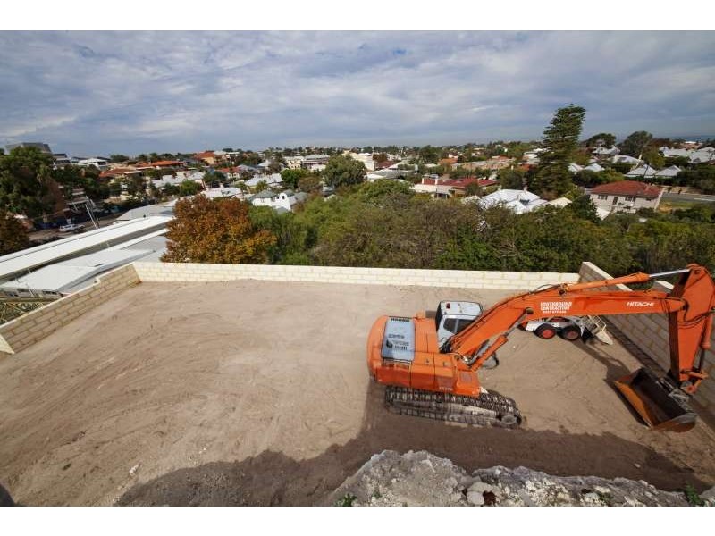 12 Ameling Rise, Fremantle WA 6160