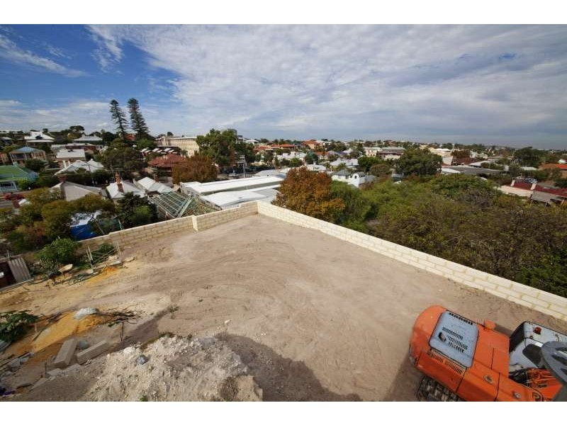 12 Ameling Rise, Fremantle WA 6160