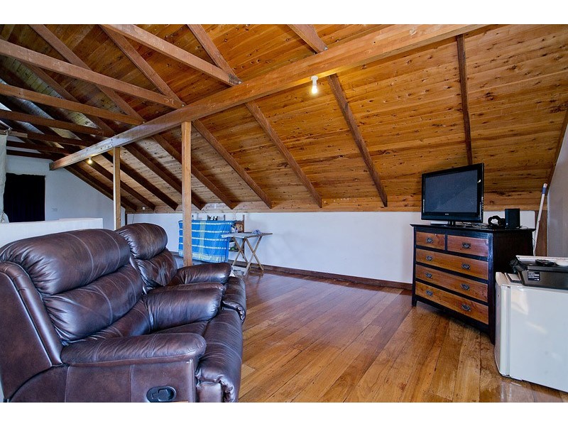 60 Thompson Road, North Fremantle WA 6159