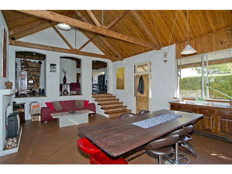 60 Thompson Road, North Fremantle WA 6159