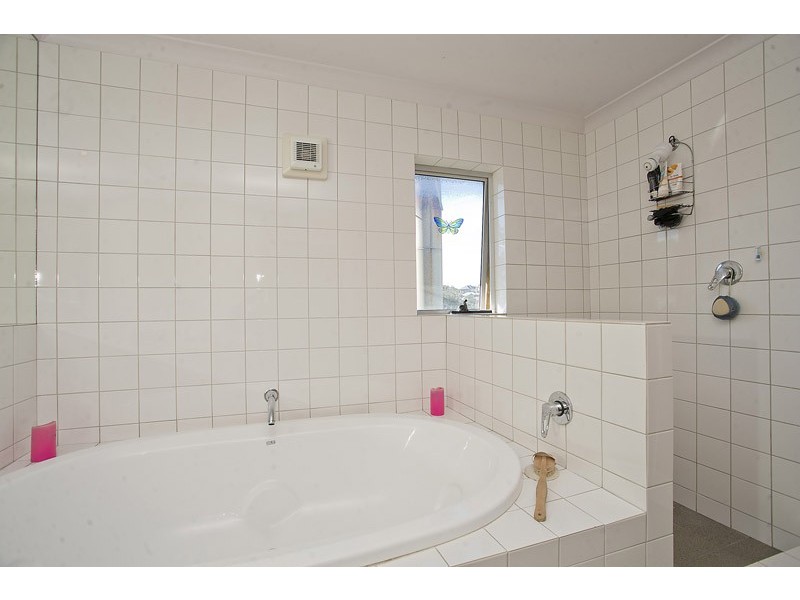 60 Thompson Road, North Fremantle WA 6159