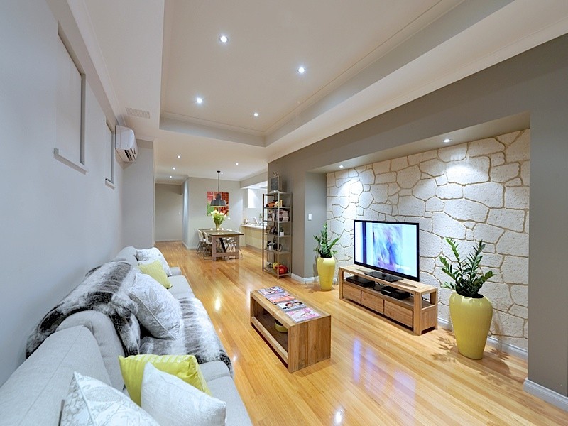 14A Beckett Close, Munster WA 6166