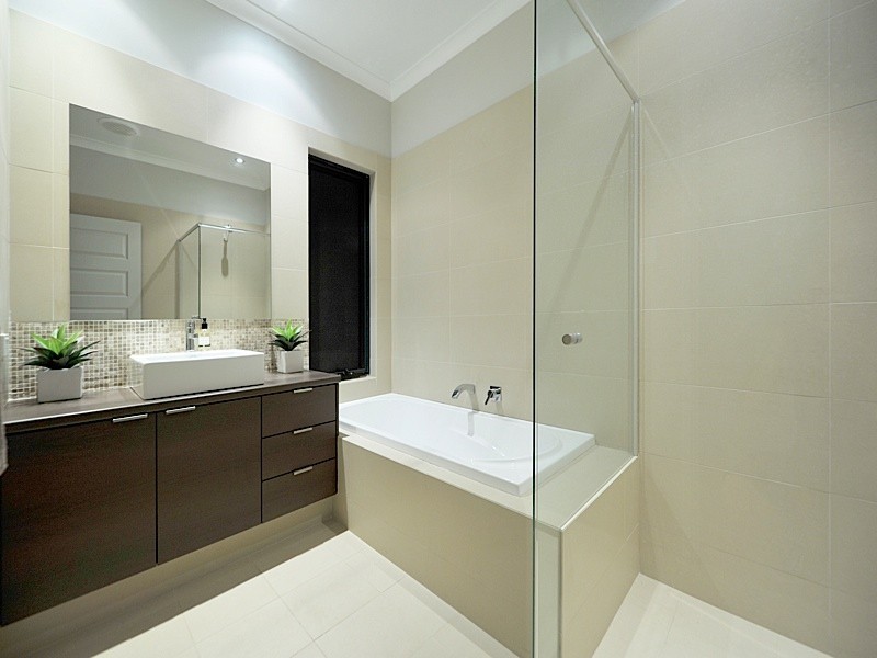 14A Beckett Close, Munster WA 6166