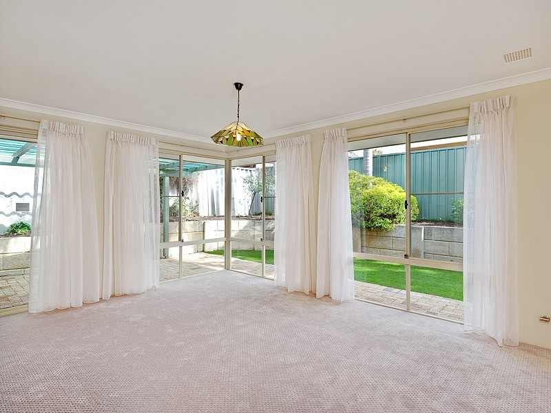 11B Searle Road, Ardross WA 6153