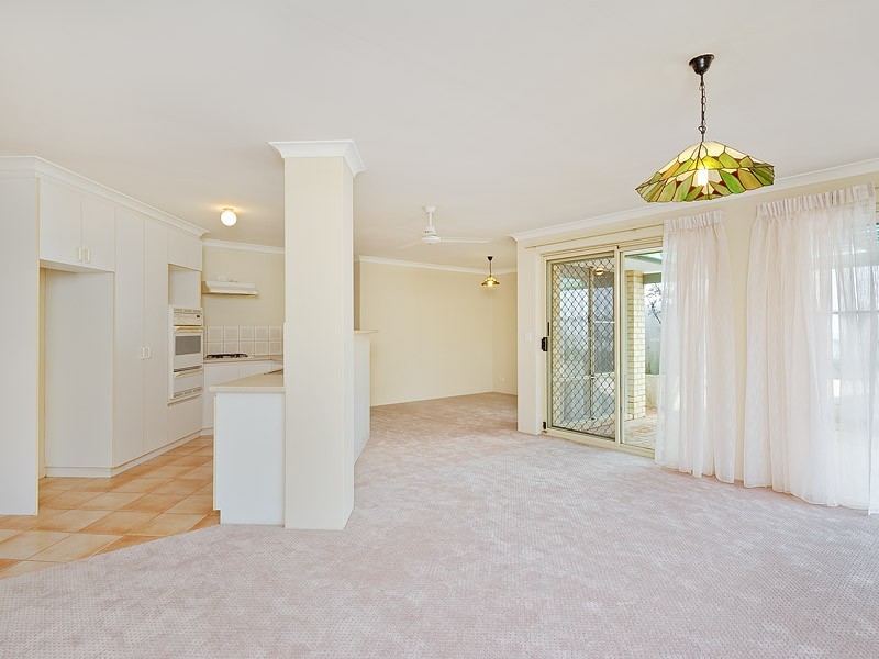 11B Searle Road, Ardross WA 6153